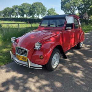 Rode uit 1986 VERKOCHT